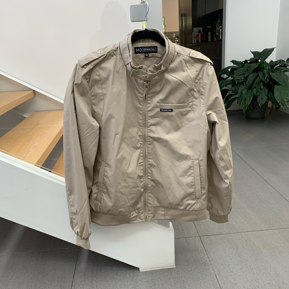 Men's NWOT Members Only jacket